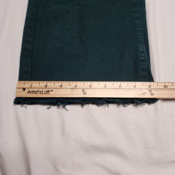 Judy Blue Womens Wide Leg Crop Jeans Sz 15/32 Green Raw Hem JB88104C Button Fly - Picture 2 of 8